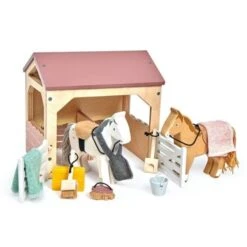 Jouets En Bois 50 Accessoires Maisons De Poupées Les écuries Des Poneys Tender Leaf Toys® - Jouets En Bois
