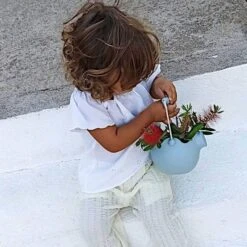 Arrosoir Enfant En Silicone Œuf De Canard Scrunch® - Jouets De Plage -Jouets En Bois arrosoir enfant en silicone oeuf de canard scrunch jouets de plage 2