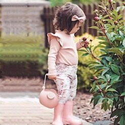 Arrosoir Enfant En Silicone Vieux Rose Scrunch® - Jouets De Plage -Jouets En Bois arrosoir enfant en silicone vieux rose scrunch jouets de plage 4