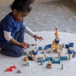 Jeu De Construction Château Fort 47 Pièces Orchard Plantoys® - Jouet En Bois 18 Jeu De Construction Château Fort 47 Pièces Orchard Plantoys® - Jouet En Bois -Jouets En Bois blocs de construction chateau 60 pieces orchard plantoys jouet en bois 7