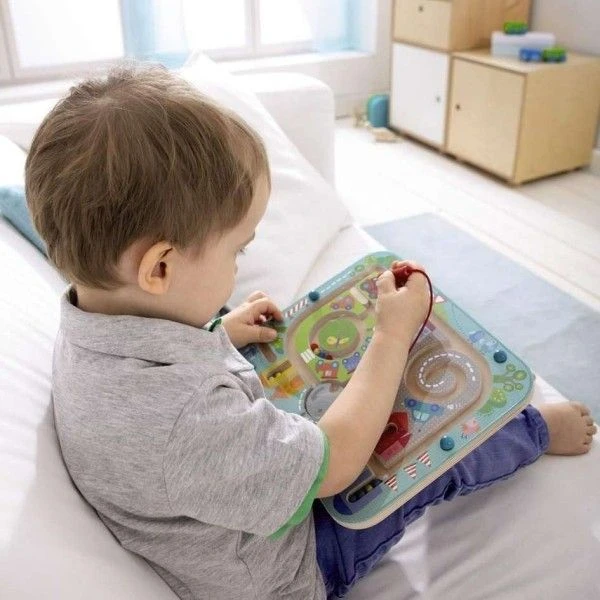 Circuit Billes Magnétique Labyrinthe De La Ville HABA® - Circuit Billes 5 Circuit Billes Magnétique Labyrinthe De La Ville HABA® - Circuit Billes – Image 3