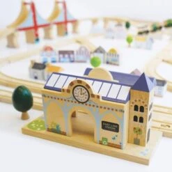 Circuit Géant Train En Bois Royal Express Le Toy Van® - Jouets En Bois -Jouets En Bois circuit de train en bois royal express le toy van jouets en bois 10