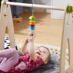 Hochets Bois à Suspendre Perroquet HABA® - Hochets Bébé -Jouets En Bois hochet bois a suspendre perroquet haba hochets bebe 2