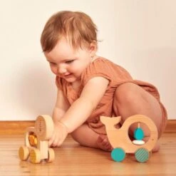 Jouet En Bois Hochet Éléphant à Pousser Petitcollage® -Jouet En Bois Bébé -Jouets En Bois jouet en bois hochet elephant a pousser petitcollage jouet en bois bebe 3