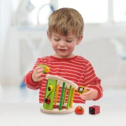 Jouet En Bois Trieur De Formes Jardin Nature WonderWorld® - Jouets Premier âge -Jouets En Bois jouet en bois trieur de formes jardin nature wonderworld jouets premier age 2