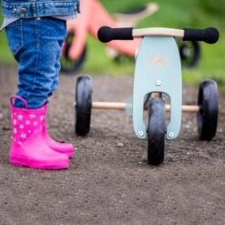 Tricycle évolutif Draisienne En Bois 2 En 1 Tiny Tot 10" Vert Kinderfeets® - Draisienne évolutive -Jouets En Bois tricycle evolutif draisienne en bois 2 en 1 tiny tot 10 vert kinderfeets draisienne evolutive 5